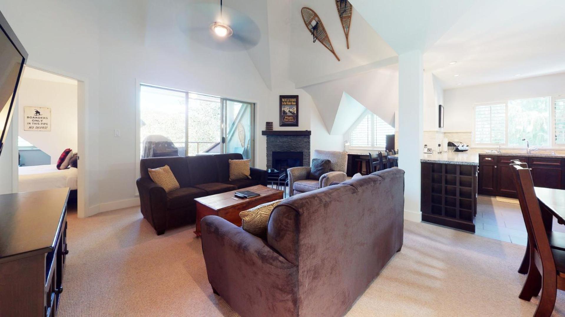 Stylish With Mountain Views By Harmony Ferienhaus *